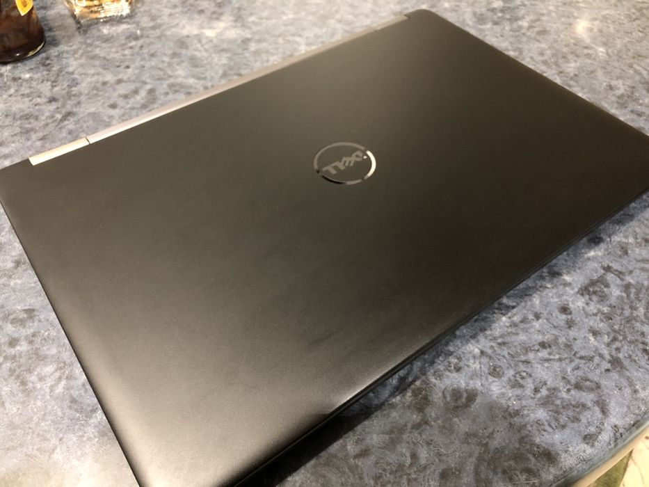 Продам Dell E5570 intel i7 з США Новий SSD M2 NVMe 240 Gb RAM 16 Gb
