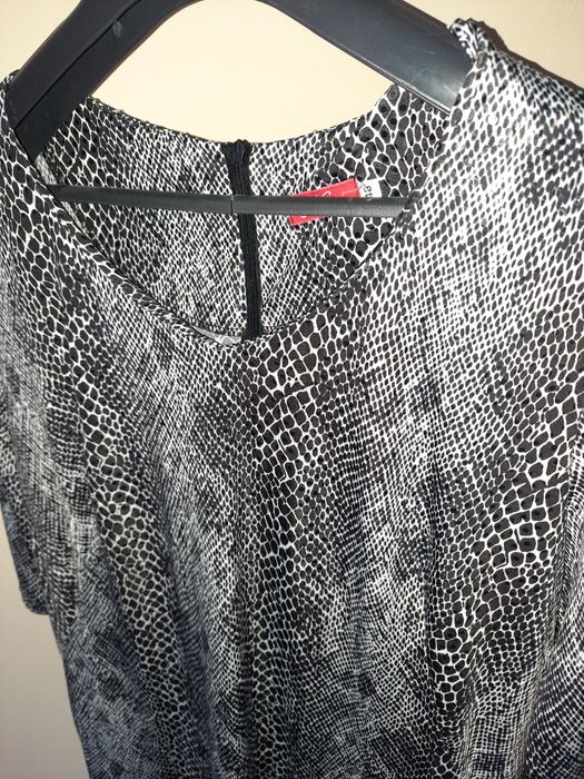 Sukienka wizytowa 48