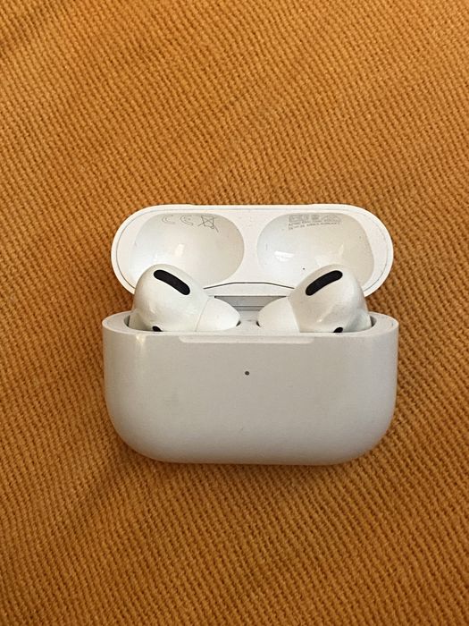 Apple airpods pro 1 gen em bom estado