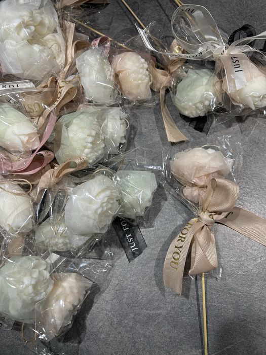 Prezent dzień kobiet, podziękowanie– świeczka kwiat, prezent handmade