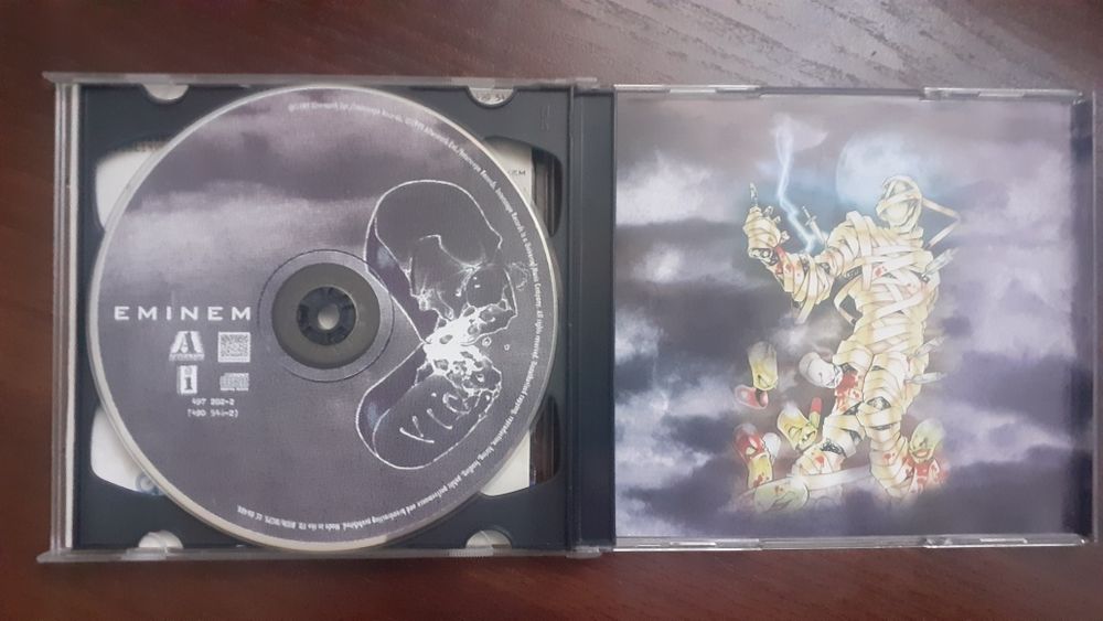 Eminem The Slim Shady LP Special edition CD
