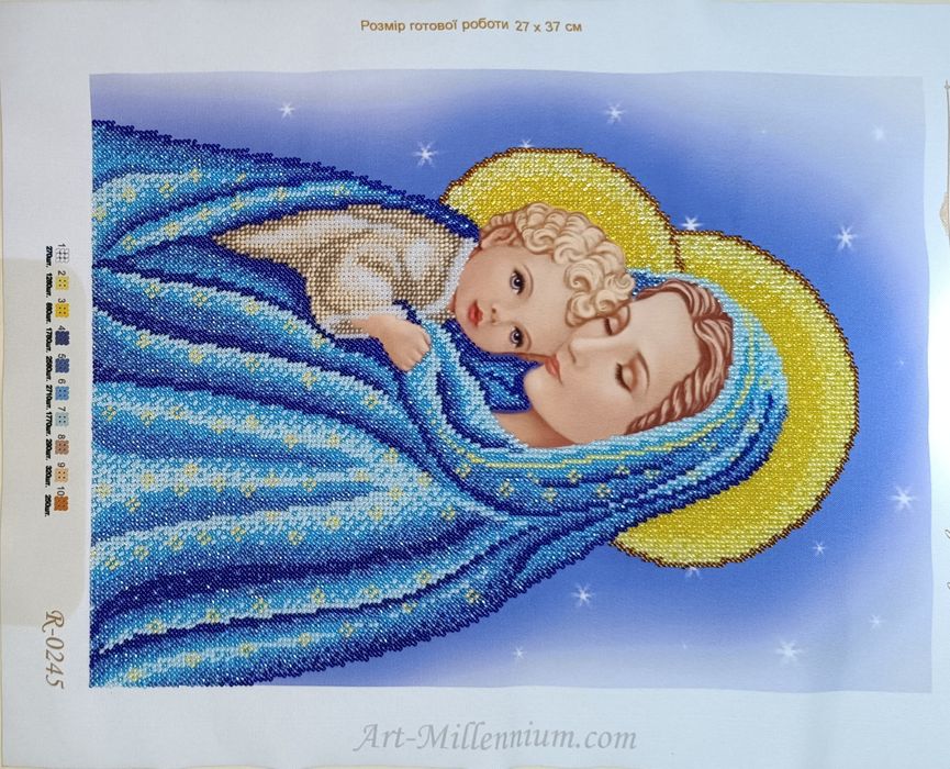 Вишитий бісером образ "Мадонна з немовлям"