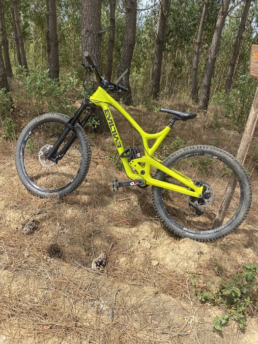 Bicicleta Evil - Enduro