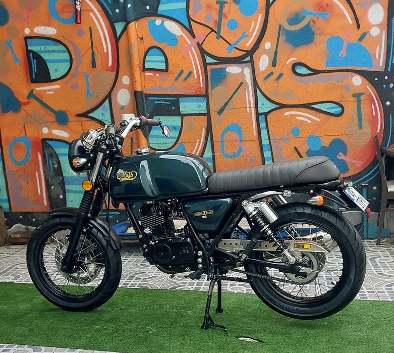MASH British Seven 125cc // Só com 1.700 km.