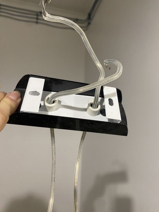 Candeiro preto em cerâmica