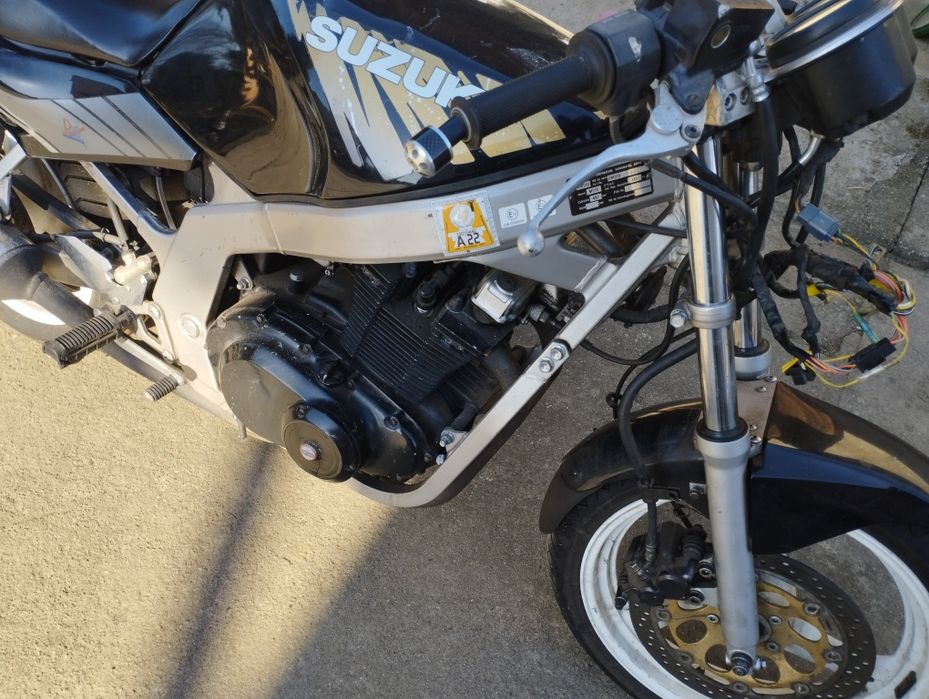 Suzuki gs 500E części