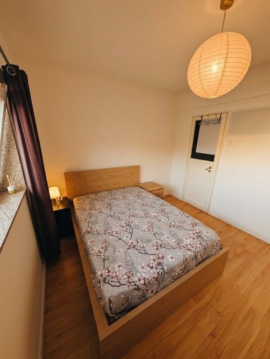 Quarto alugar junto ao Metro Gaia