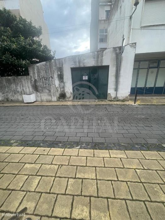 Garagem no Centro de Vila Franca de Xira