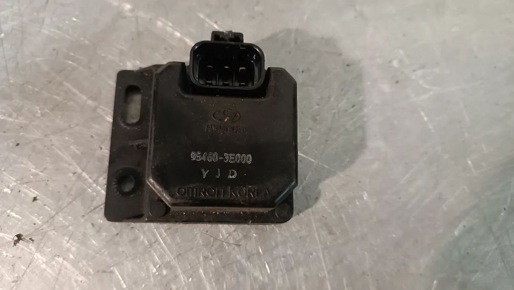 MODULO DO LIMPA VIDROS KIA SORENTO / HYUNDAI 95460-3E000