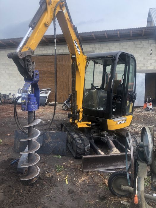 Міні ескаватор  екскавватор бур ямо бур