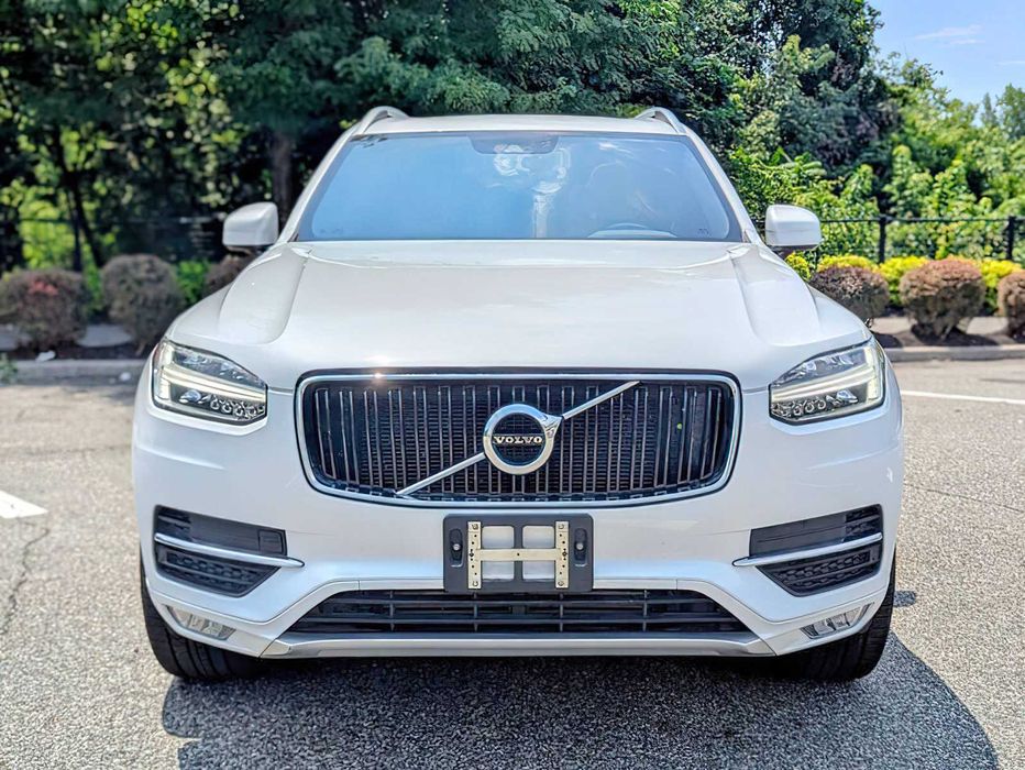 Volvo XC90 T6 Momentum      2017
