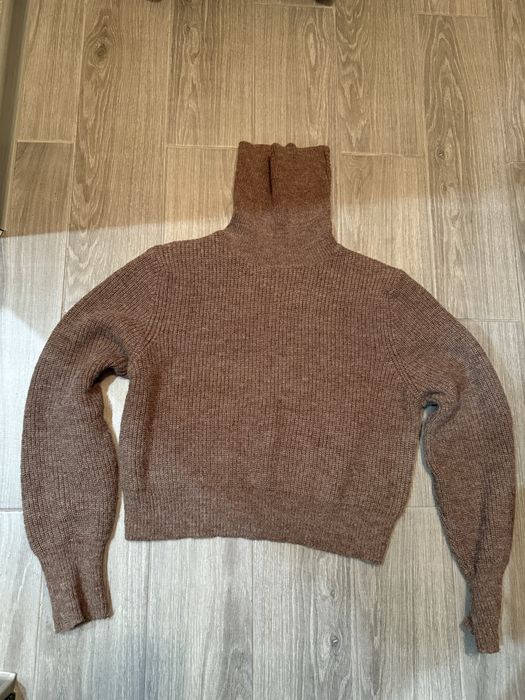 Светр жіночий шоколад