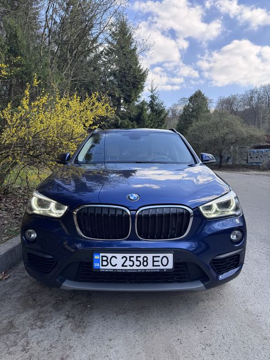 Продам BMW X1 2016 року, двигун 2л, пробіг 65000 км