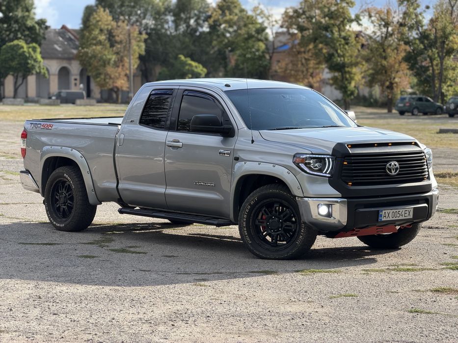 Toyota Tundra 2014