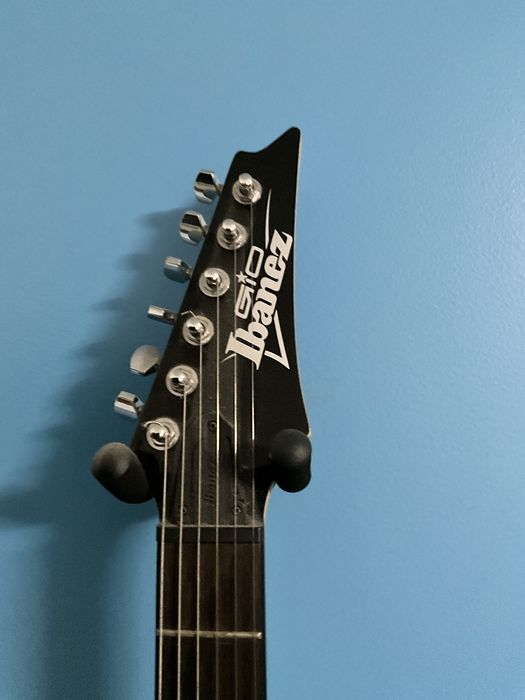 Guitarra ibanez gio
