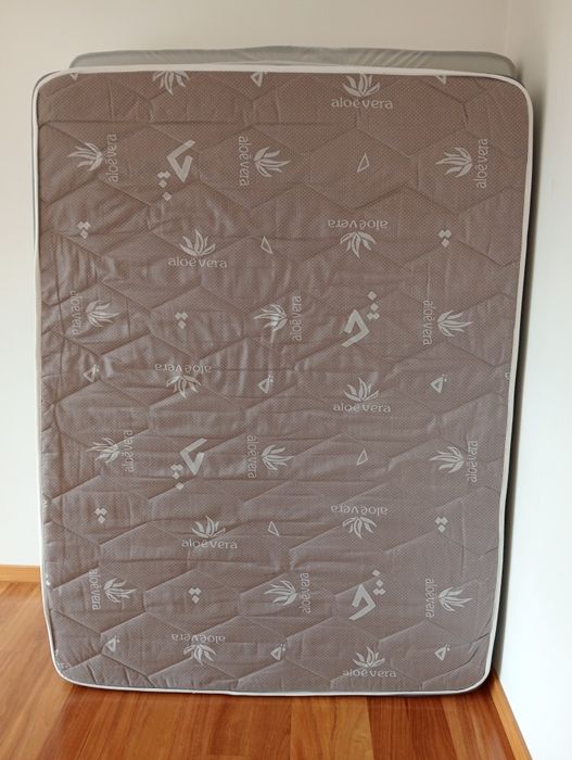 0. URGENTE Colchão de espuma Ecoflex Aloevera (como novo)