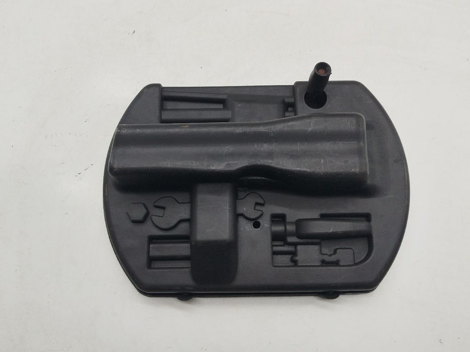 Kit de troca de pneu - VOLKSWAGEN Polo (6N1) | 94 - 99