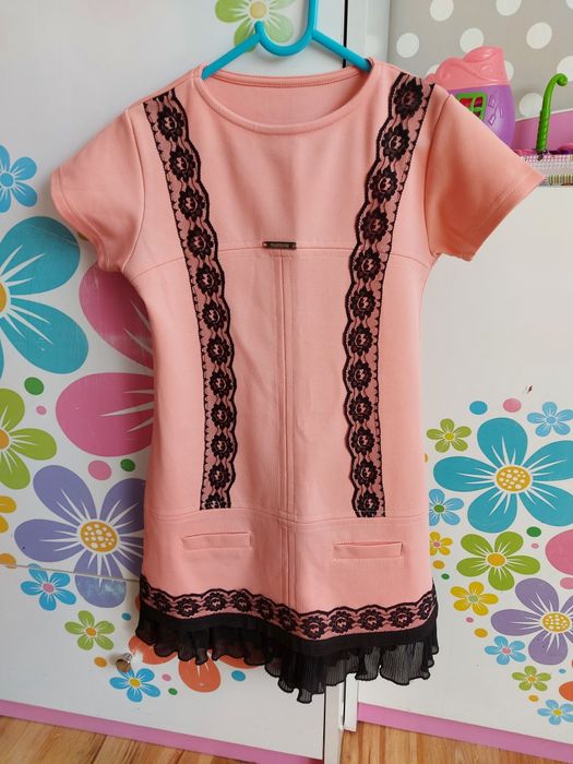 Zestaw sukienek fajna paczka 134