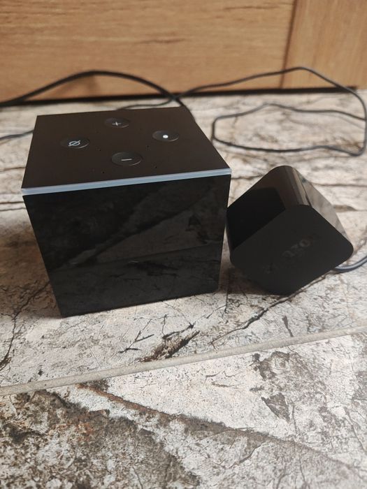 Amazon Fire TV Cube Smart TV YouTube Netflix pilot kostka stick
