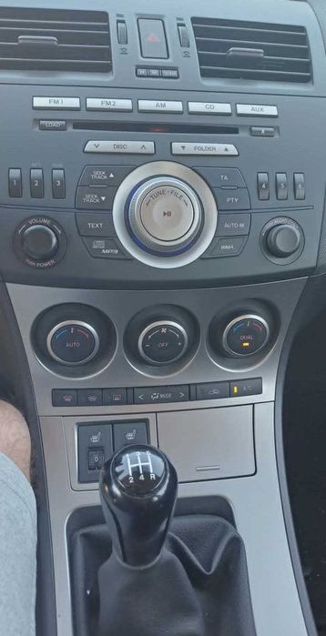 Mazda 3 benzyna 1,6