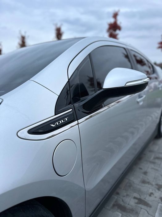 Шевроле вольт гибрид