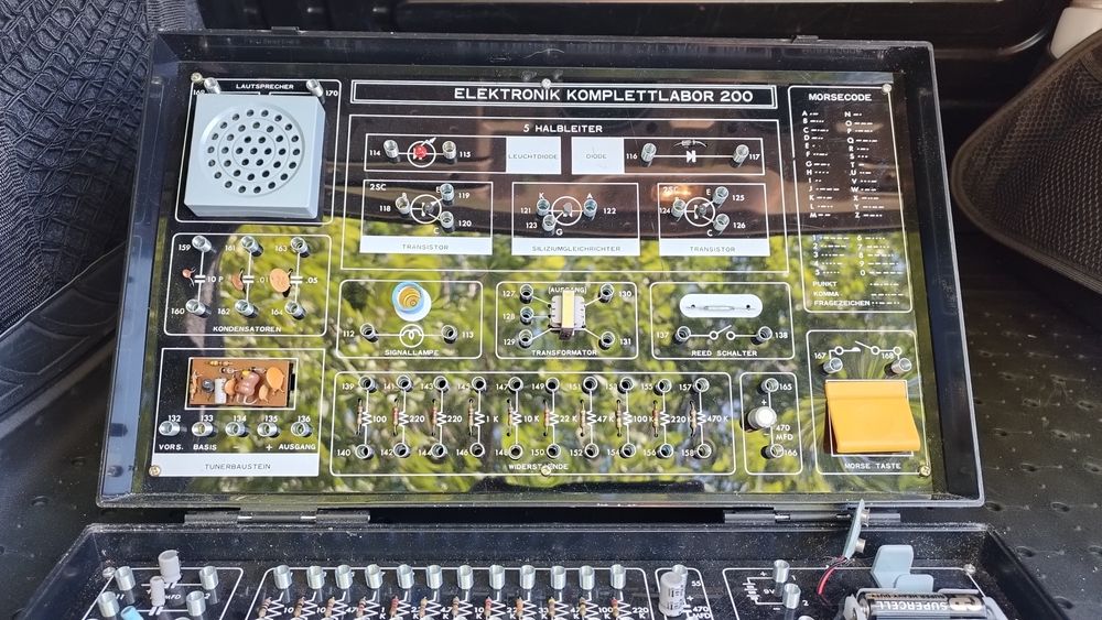 zabawa w młodego elektronika GAKKEN 200    VINTAGE 1975r