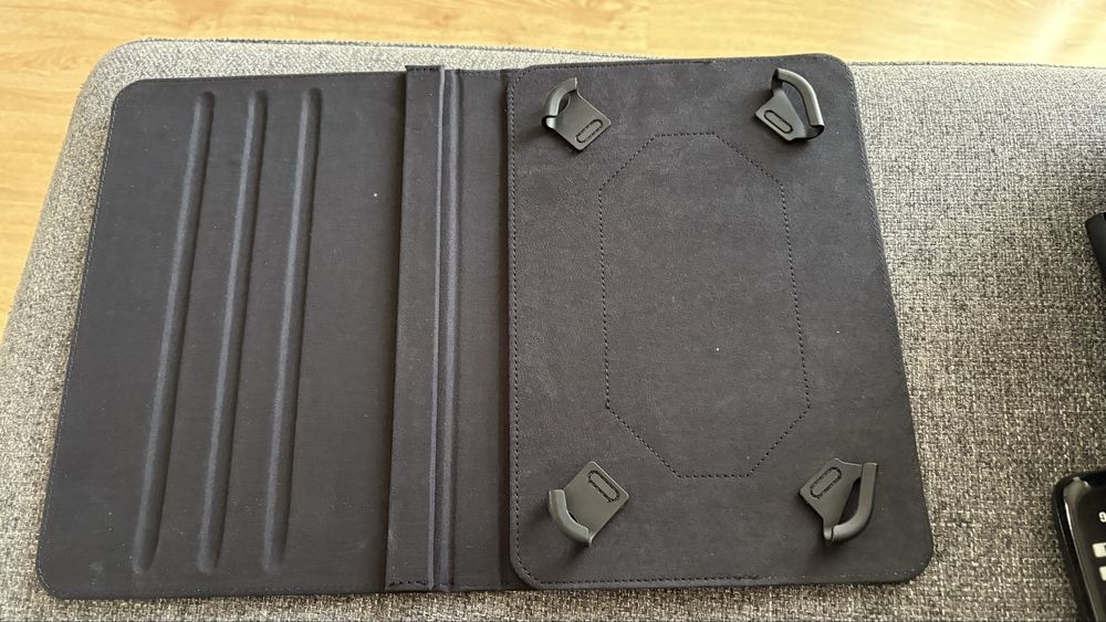 Magnetic Cover and Keyboard for Tablet63825533150977122