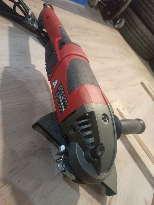 Szlifierka kątowa Einhell TE-AG 230/2000