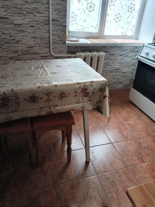 Здаю  квартиру р-н Лiски вул Логiнова(Крилова)