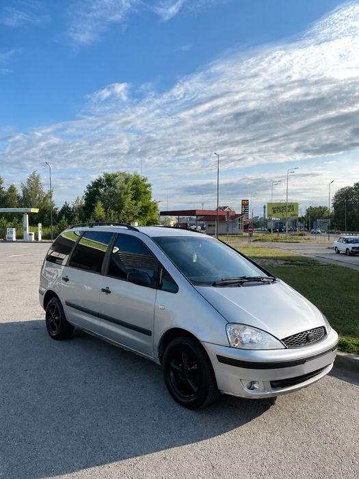 Ford Galaxy для військових