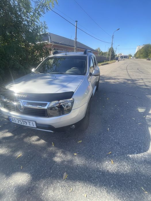 Renault    Duster