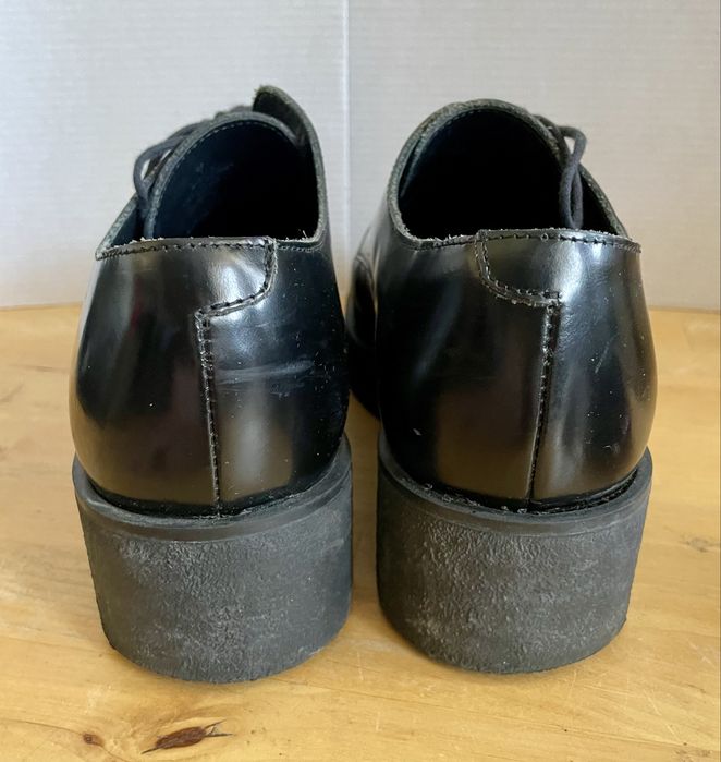 Czarne półbuty COS 38