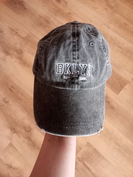 Czapka z daszkiem z przetarciami dadcap, retro