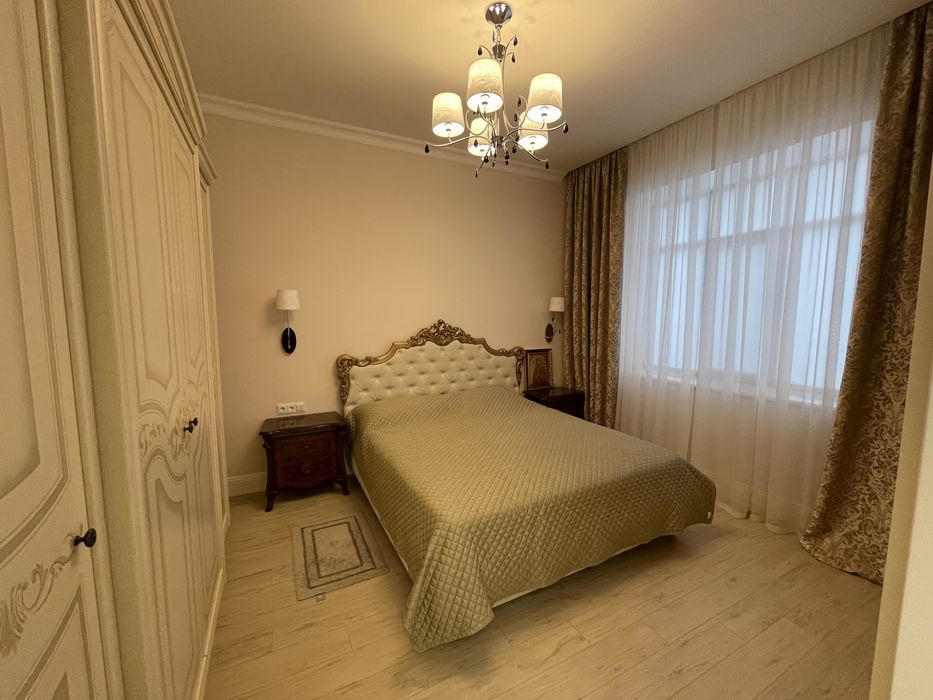 Продаж будинку на Осокорках, метро Славутич, Дарницький район, Київ