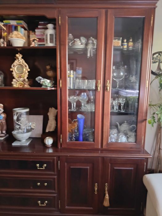 Móvel de sala com muita arrumação