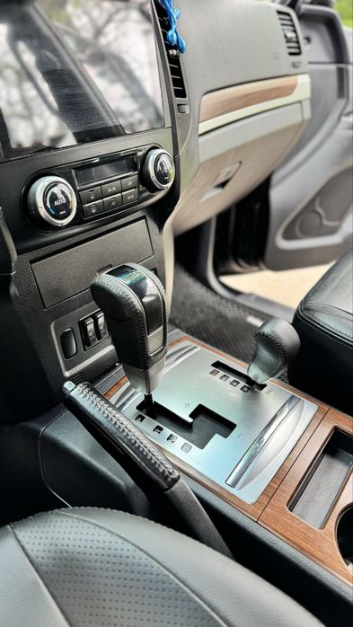 Продам Pajero Wagon 3.8