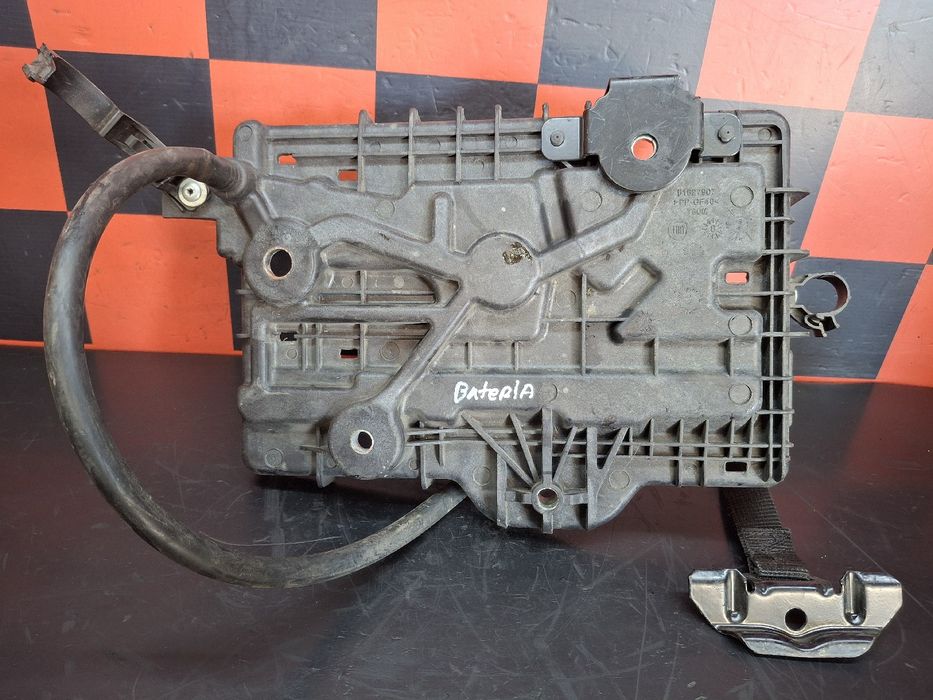 Base / caixa da bateria FIAT Doblo (263_)