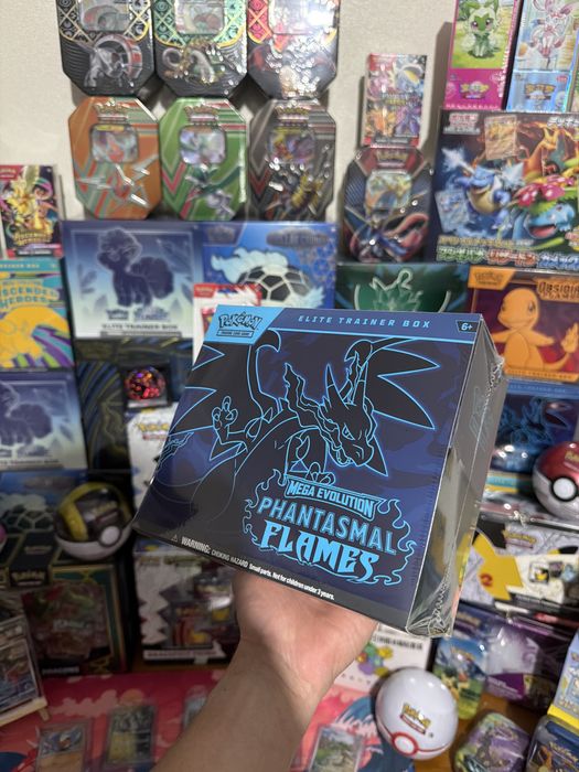 Pokemon Phantasmal Flame Elite Trainer Box