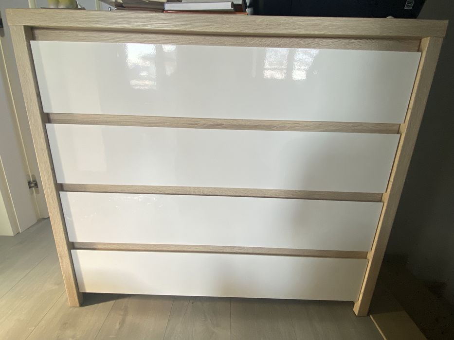 Komoda z szufladami brw