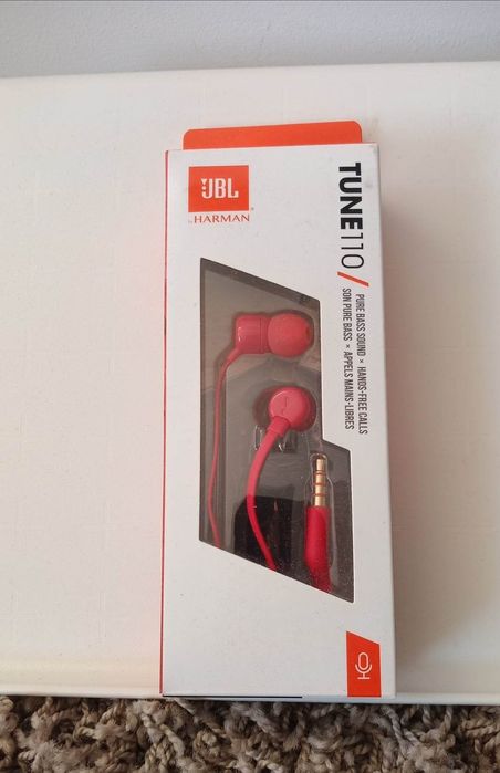 PROMO Phones JBL Harman Bass Sound