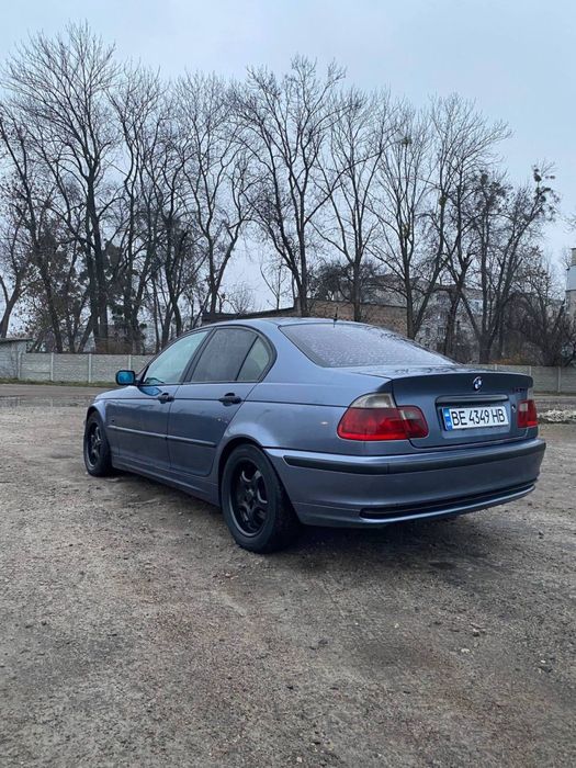 Продам BMW Е46 320D.