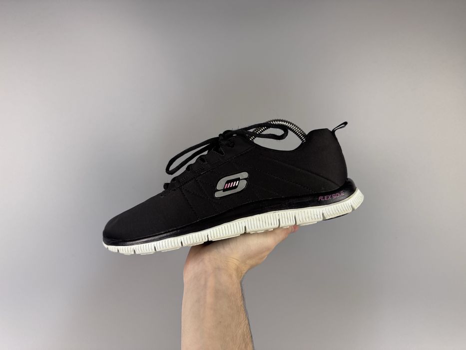 Розмір 40 26.5 см Жіночі кросівки Skechers Lite-Weight