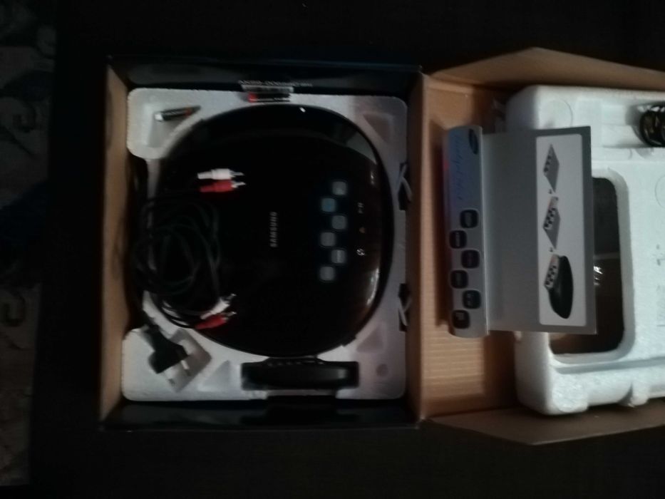 Leitor DVD Samsung DVD-H1080R NOVO - NOVO