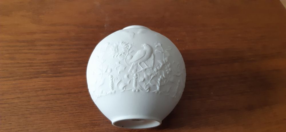 Piękny wazon porcelanowy- Hutschenreuther- Biskwit