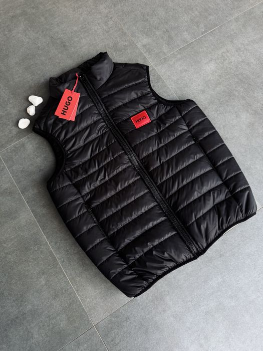 Жилетка на весну від Hugo Boss