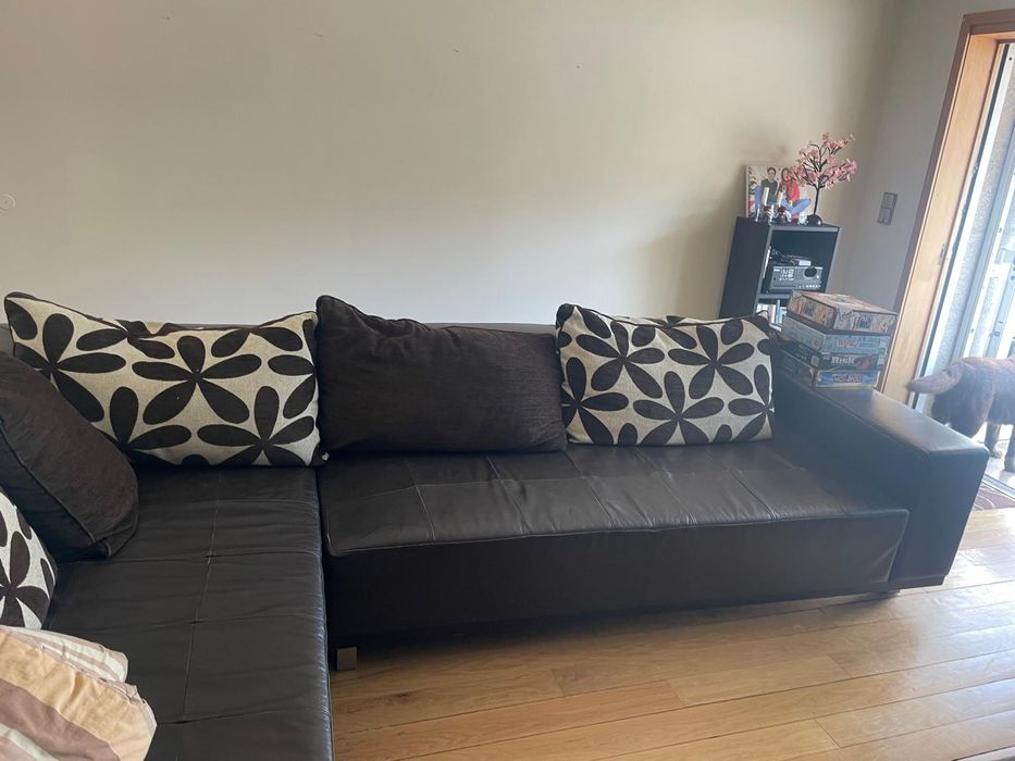 Sofá em muito bom estado !