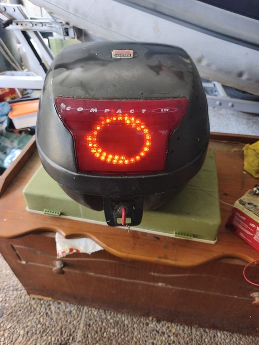 Mala givi compact E29