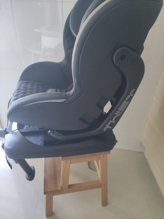 Cadeira auto Be Cool Twist 2.0 Isofix Meteorite