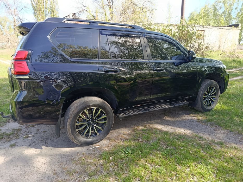Продам Toyota Prada 150