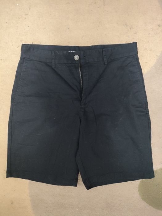 Чорні шорти slim fit